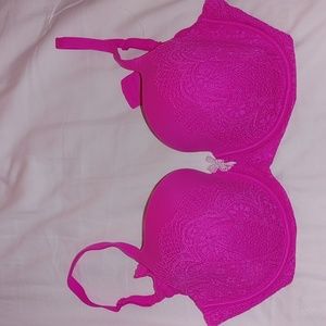 Victoria's Secret Body Bra